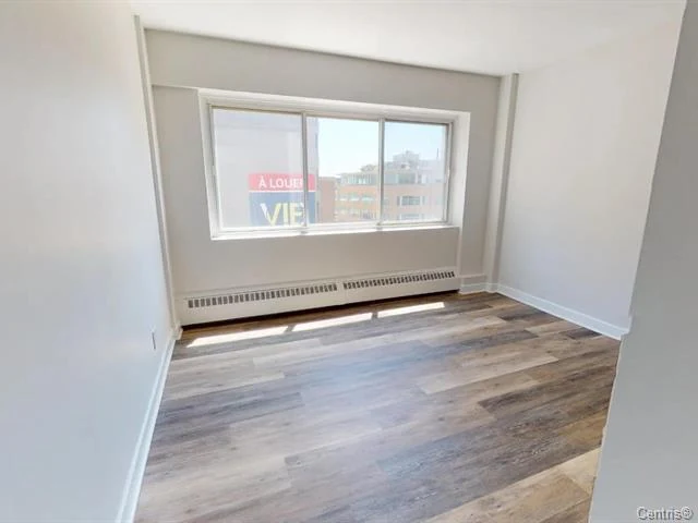2255 Saint Mathieu — 3