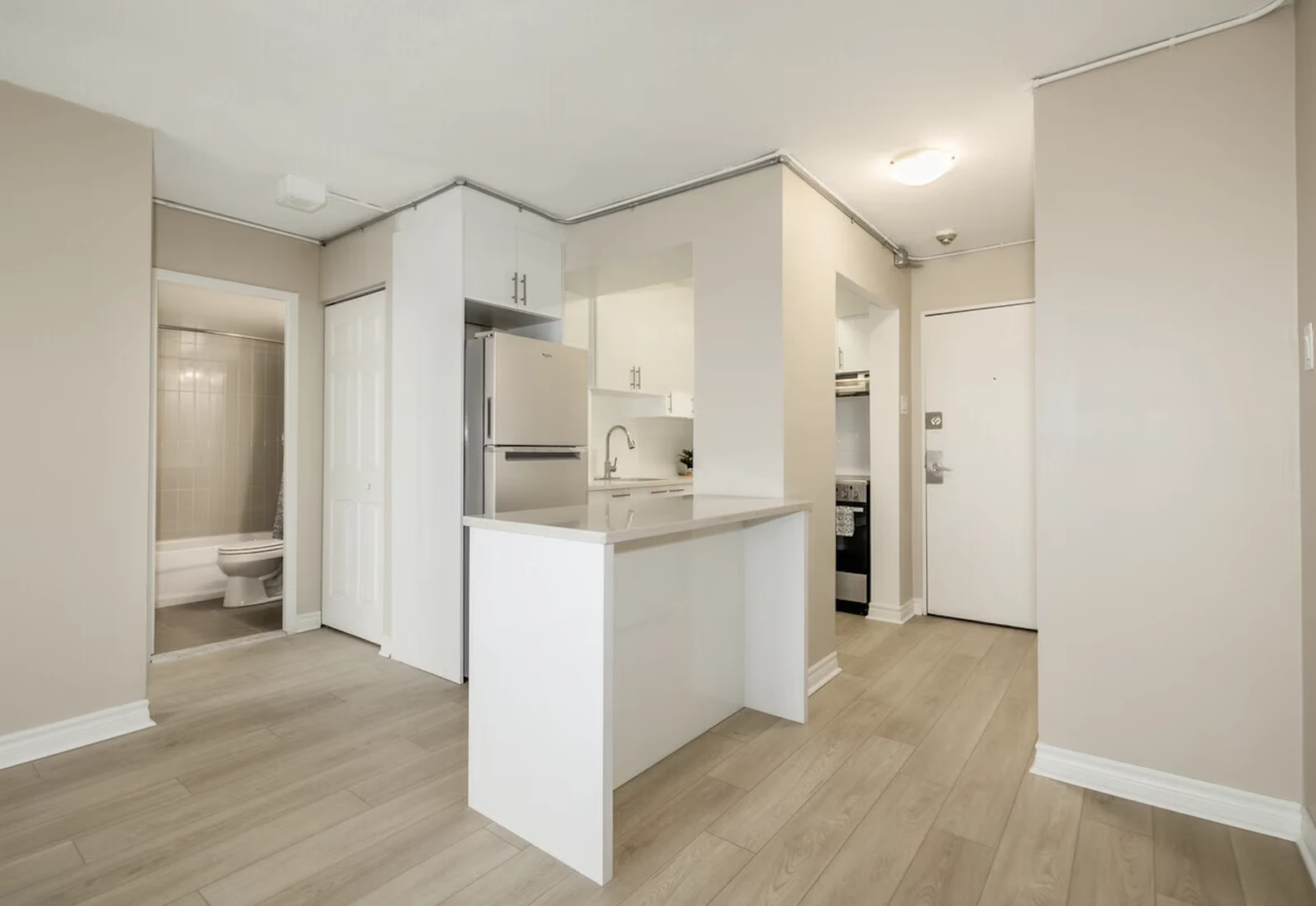 1101 Rue Rachel E — 4