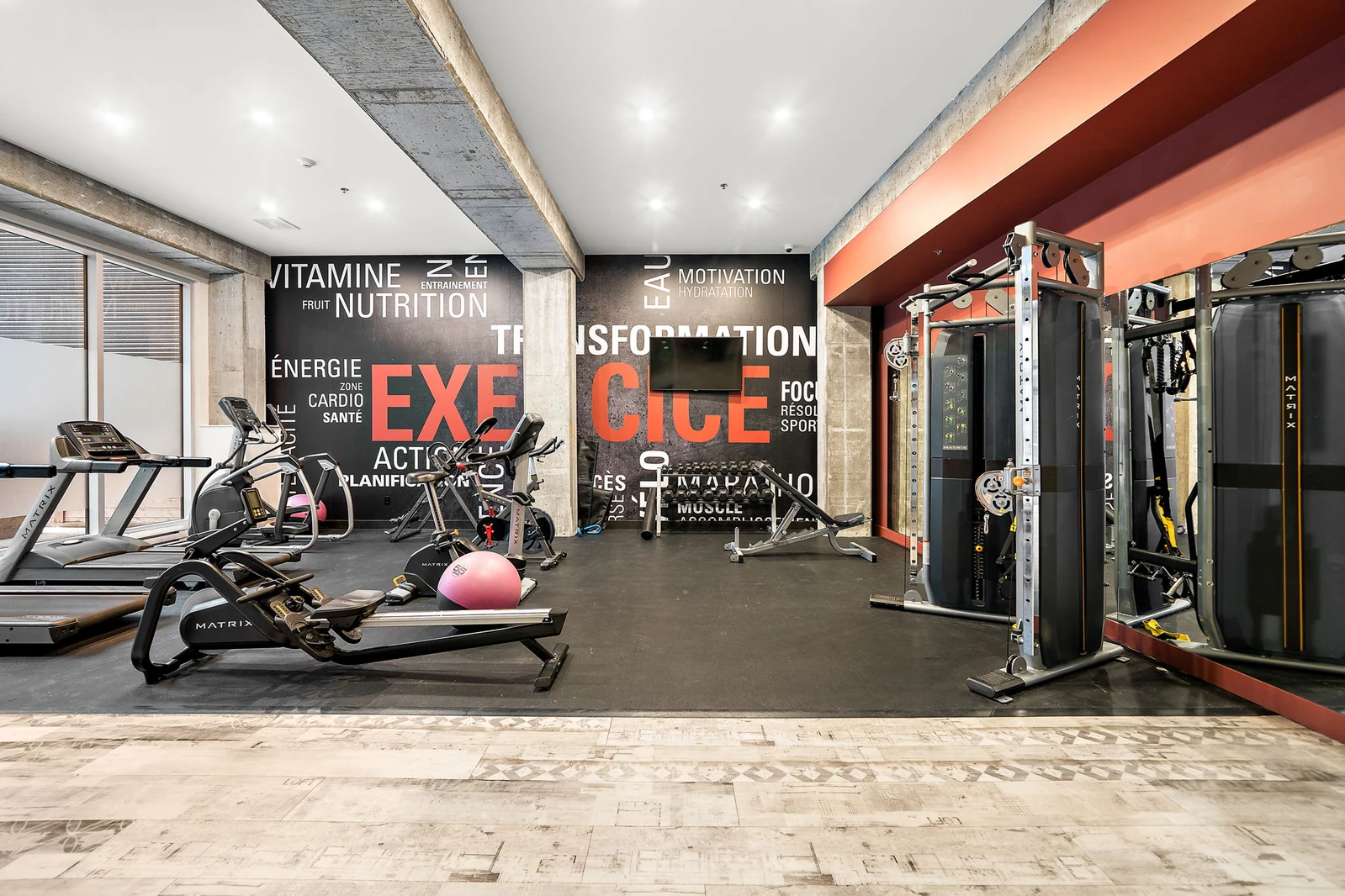 1255 Rue St-Dominique — 2