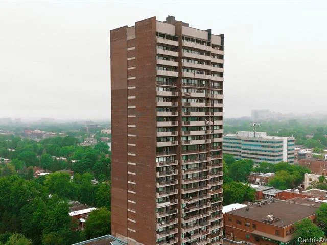 5120 Av. Earnscliffe