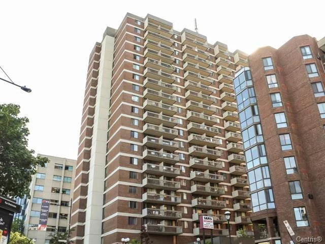 1025 Rue Sherbrooke E — 1