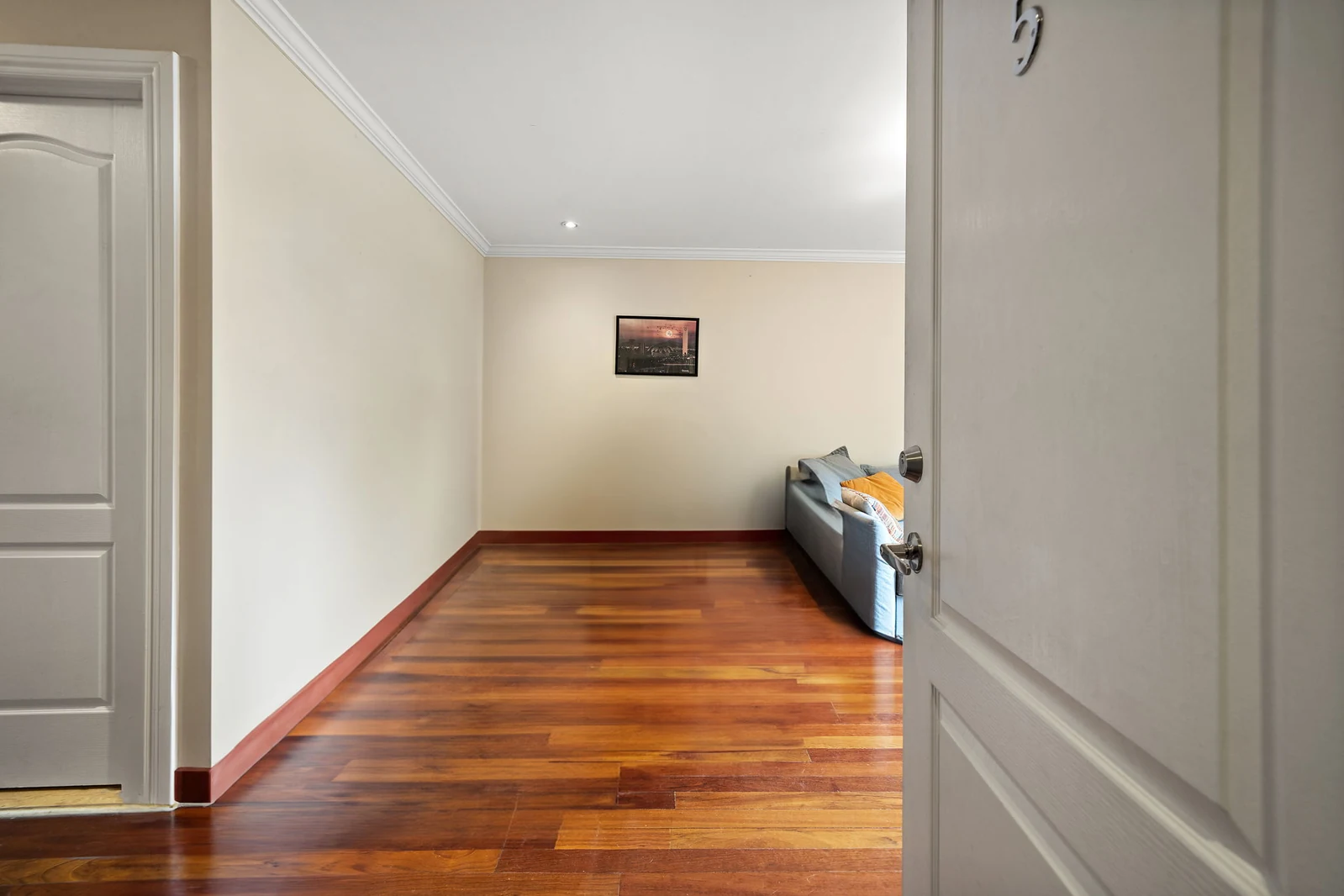 369-371 Av. Clarke — 3