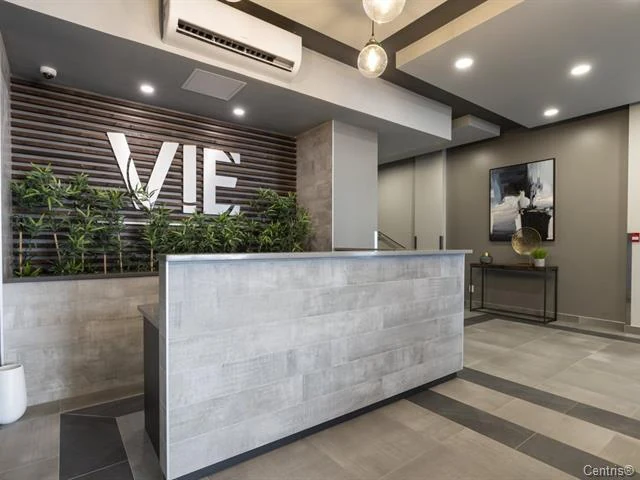 2121 Rue St-Mathieu — 2