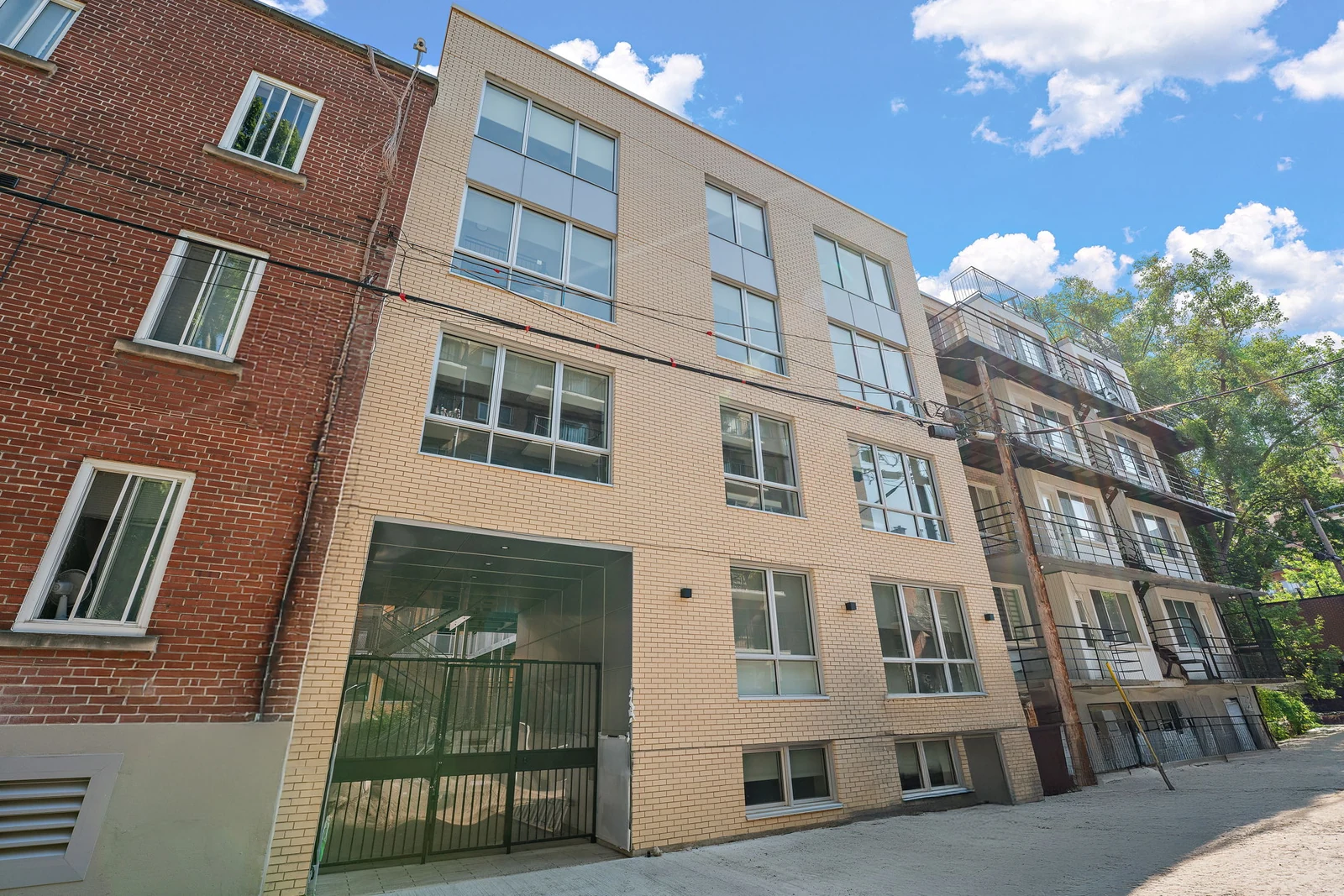 3518 Rue Durocher — photo 3